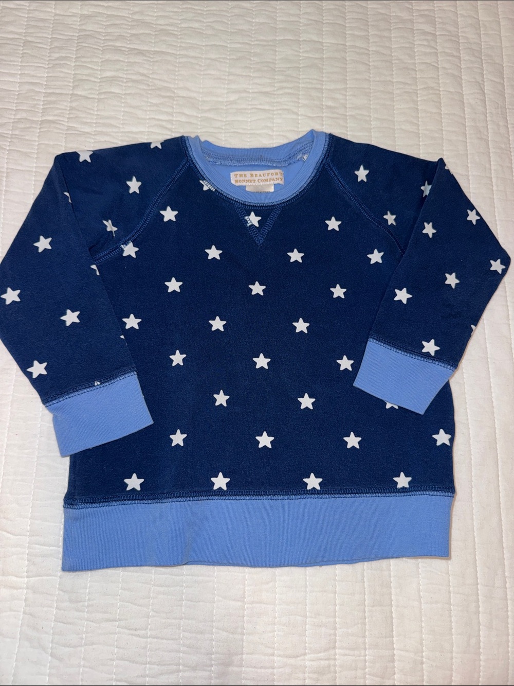 EUC TBBC Navy and Blue Sweater with White Stars Size 3T